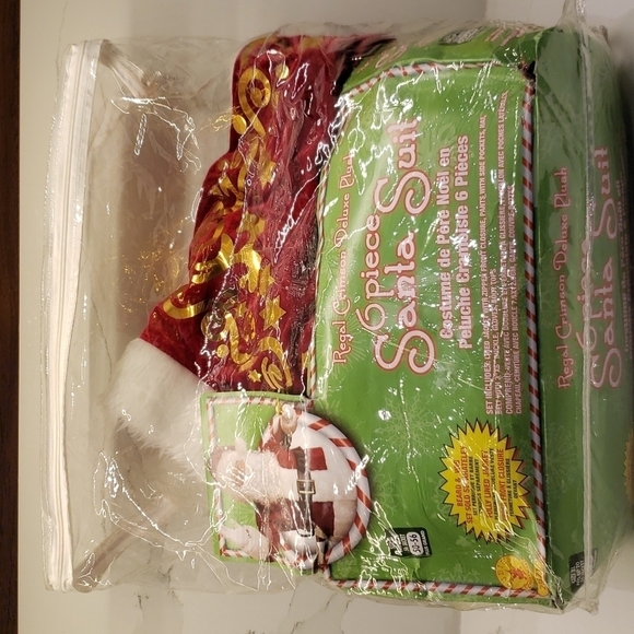 REGAL Crimson Deluxe Plush 6 Piece Santa Suit Fits XL Halloween Costume - Picture 9 of 15